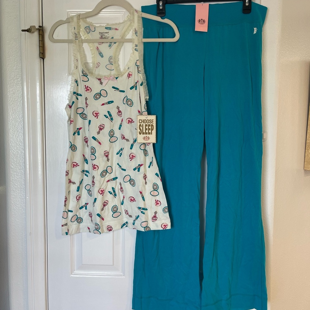 Juicy Couture White and Teal Sleepwear Set